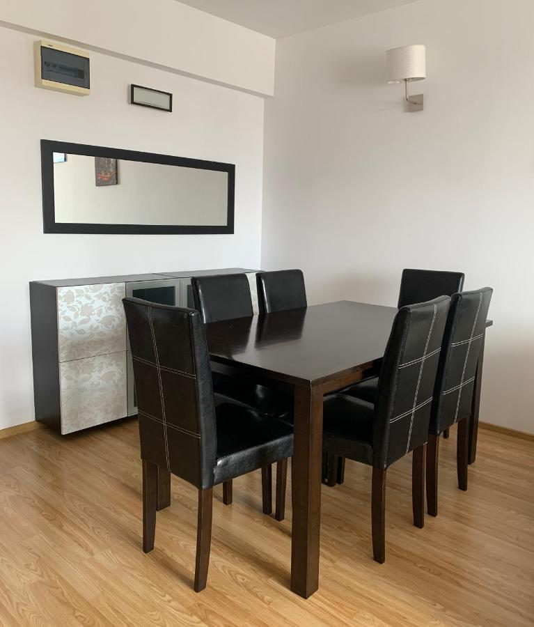 Sunny Central Apartments スチャヴァ エクステリア 写真