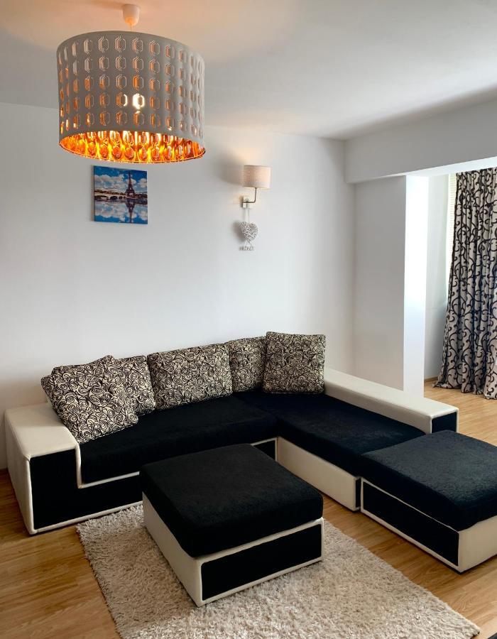 Sunny Central Apartments スチャヴァ エクステリア 写真